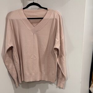 Women's V-Neck Lightweight Knit Sweater - Blush Pink